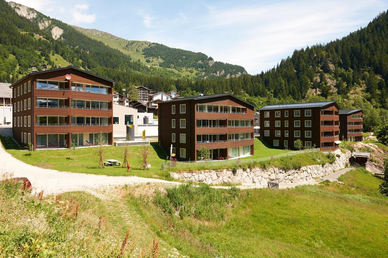 Hotel Reka-Feriendorf Blatten-Belalp Blatten bei Naters Exterior foto